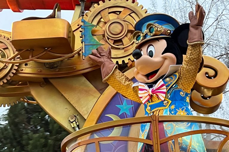 Disney Stars on Parade