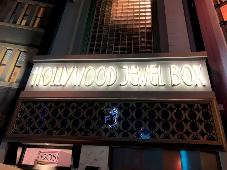 Hollywood Jewel Box - Pandora